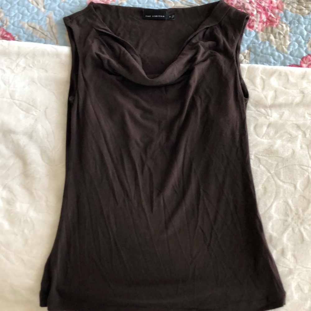 Limited Brown Top |SM|